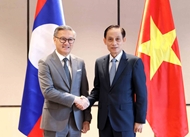 Vietnamese, Lao FMs co-chair 12th political consultation